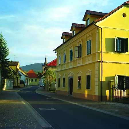 Castanea Kostanjevica na Krki