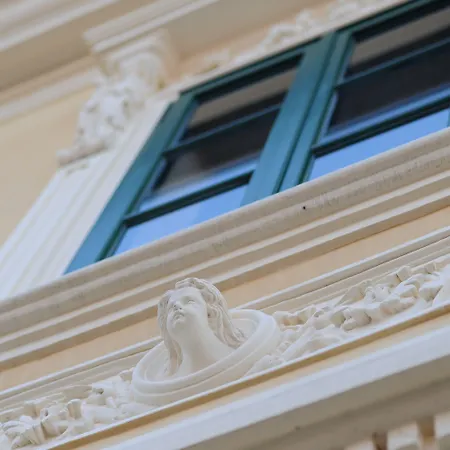 Castanea krevet i doručak 3*