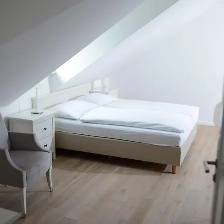 Castanea Kostanjevica na Krki