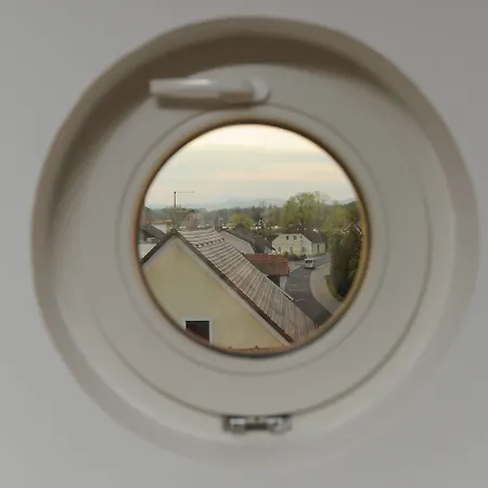 Nocleg ze śniadaniem Castanea 3*