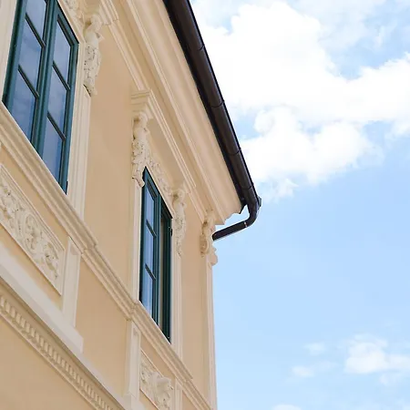 krevet i doručak Castanea