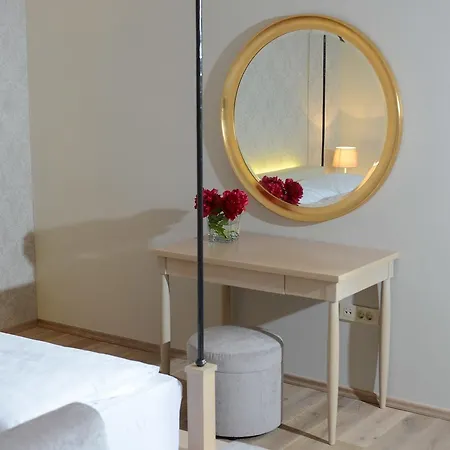 Castanea 3* Kostanjevica na Krki