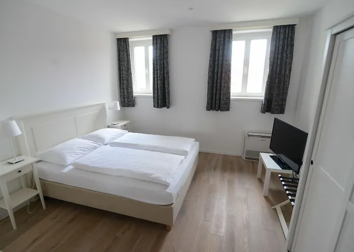 Castanea ベッド・アンド・ブレックファスト