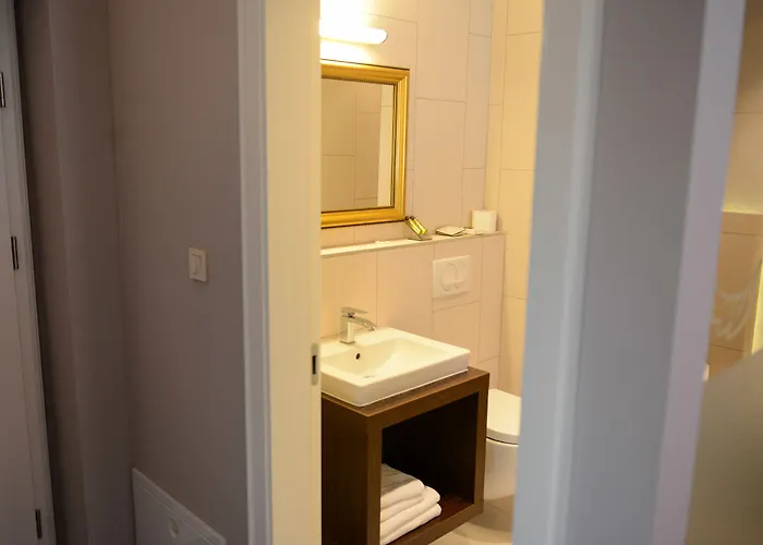 Castanea ベッド・アンド・ブレックファスト 3*